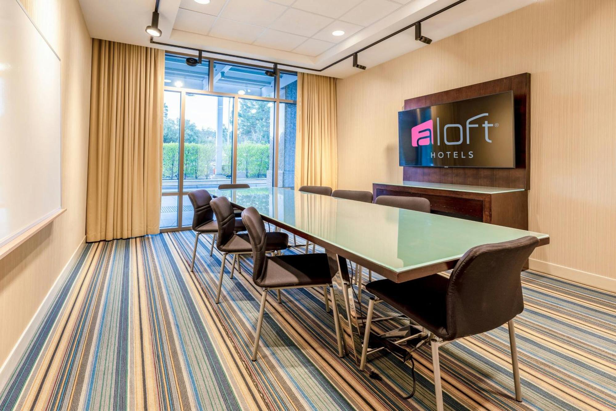 Aloft Cupertino Hotel Exterior photo